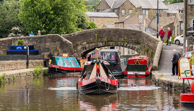 8 best canal walks in the UK