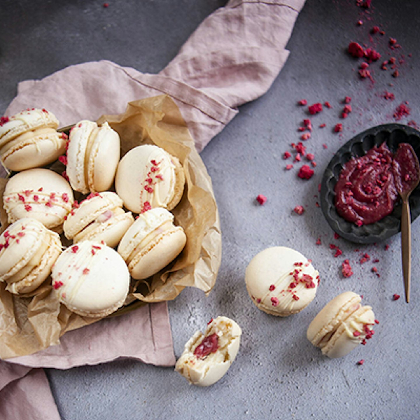 macaroon baking kit