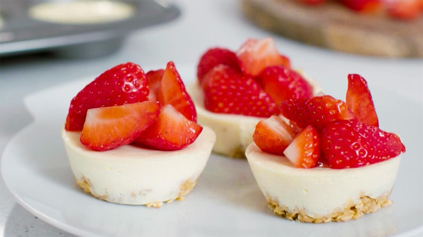 healthier_mini_cheesecakes