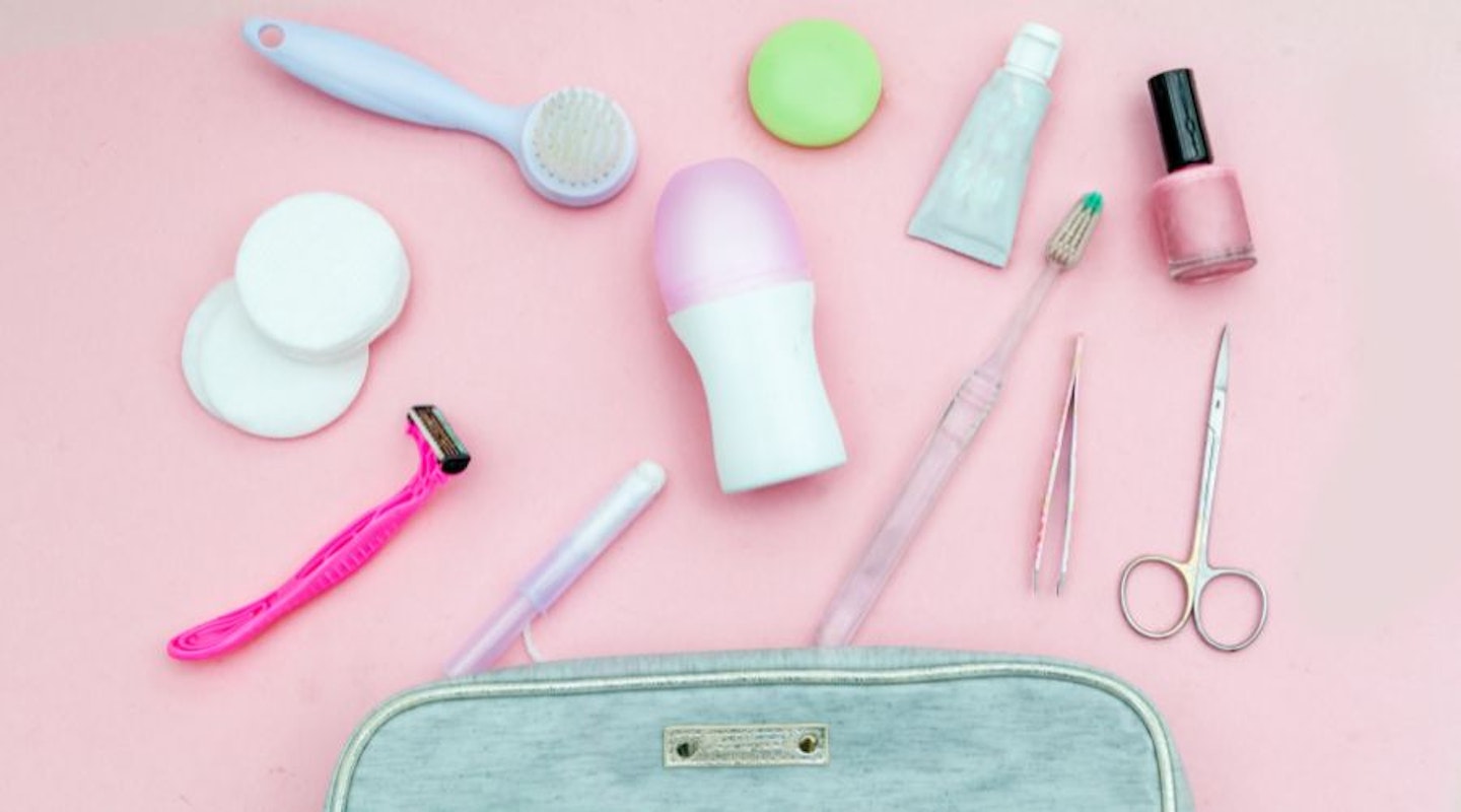 9 Of The Best Women's Hanging Toiletry Bags