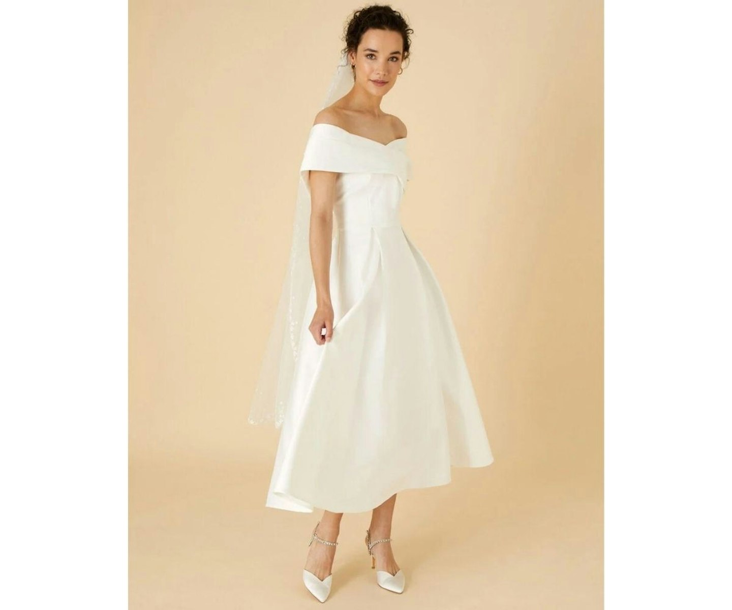 beautiful wedding dresses for older women