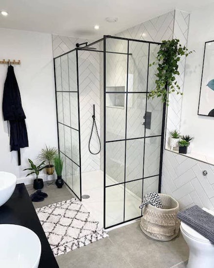 15 Beautiful Walk In Shower Ideas Life Yours