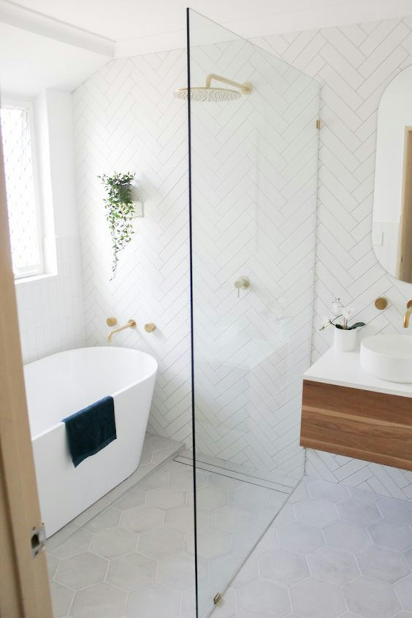 walk-in shower and tub combo