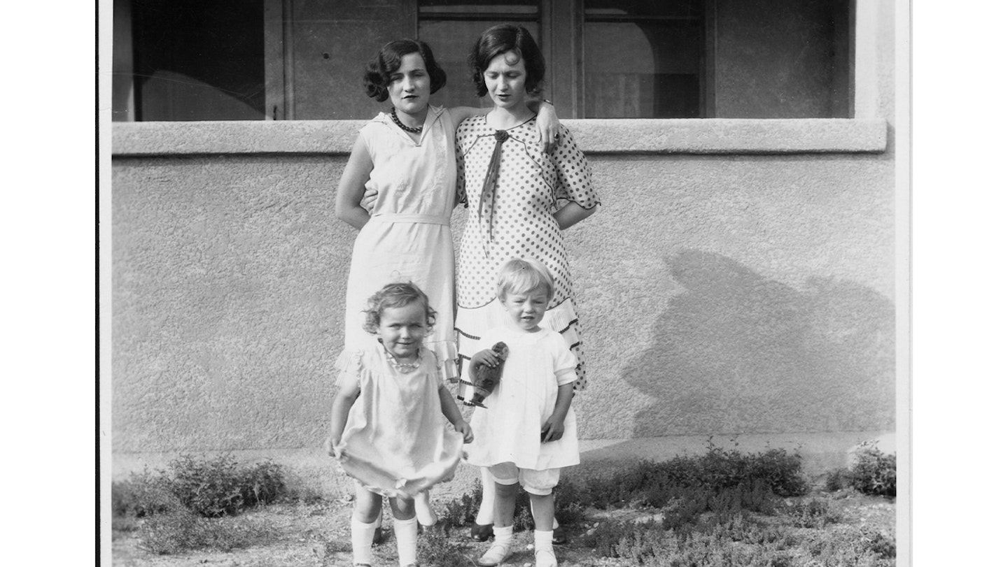 norma jeane with mum Gladys