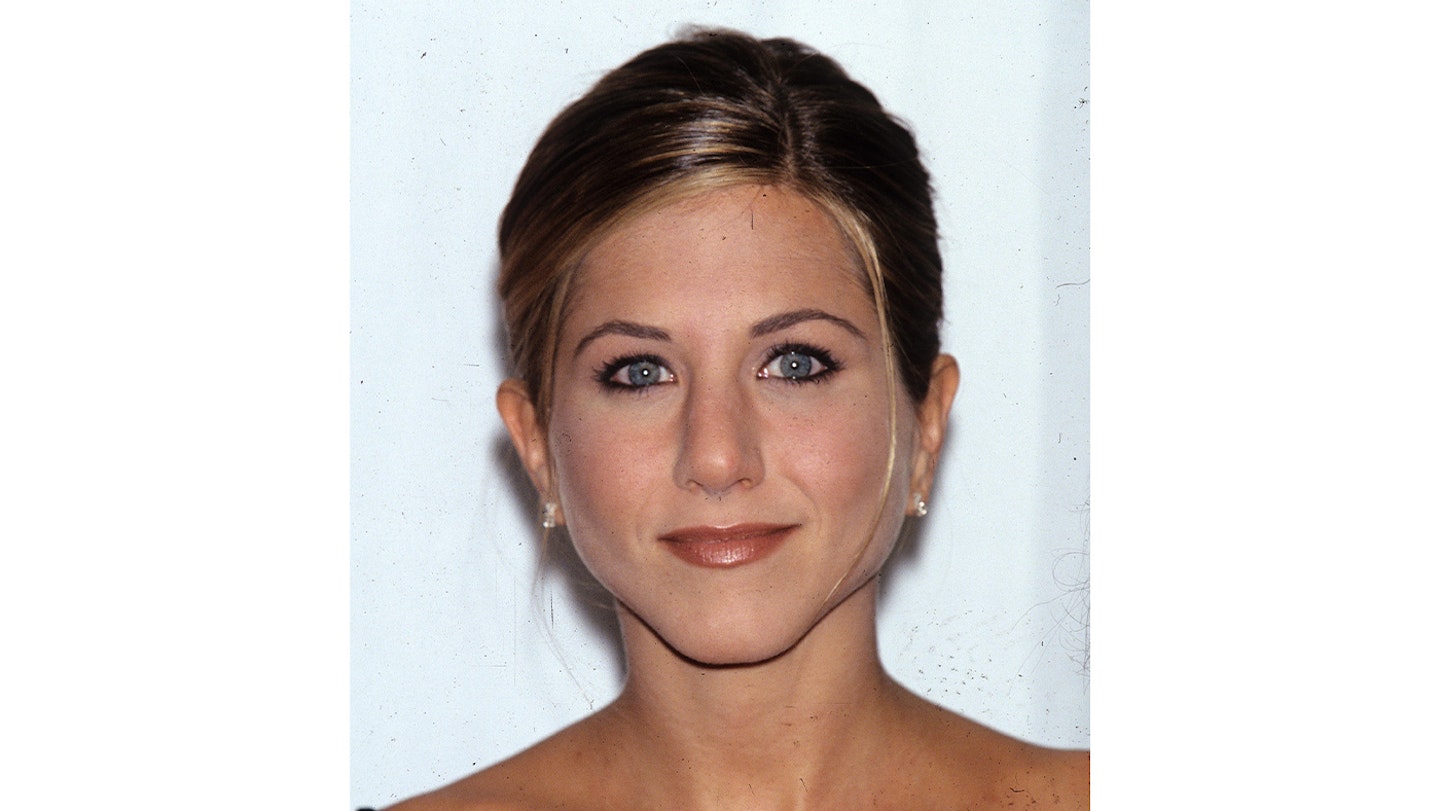 Jennifer Aniston 90s eyeliner