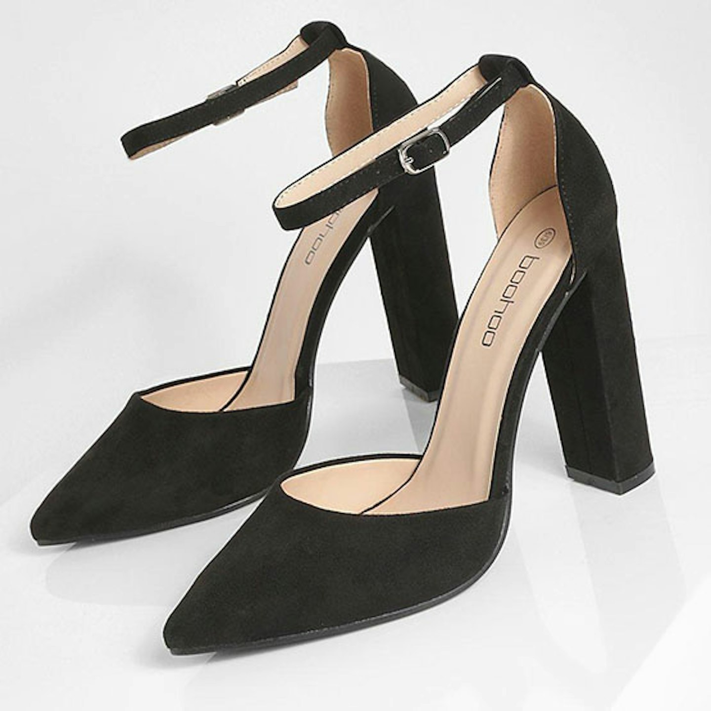 black court shoe