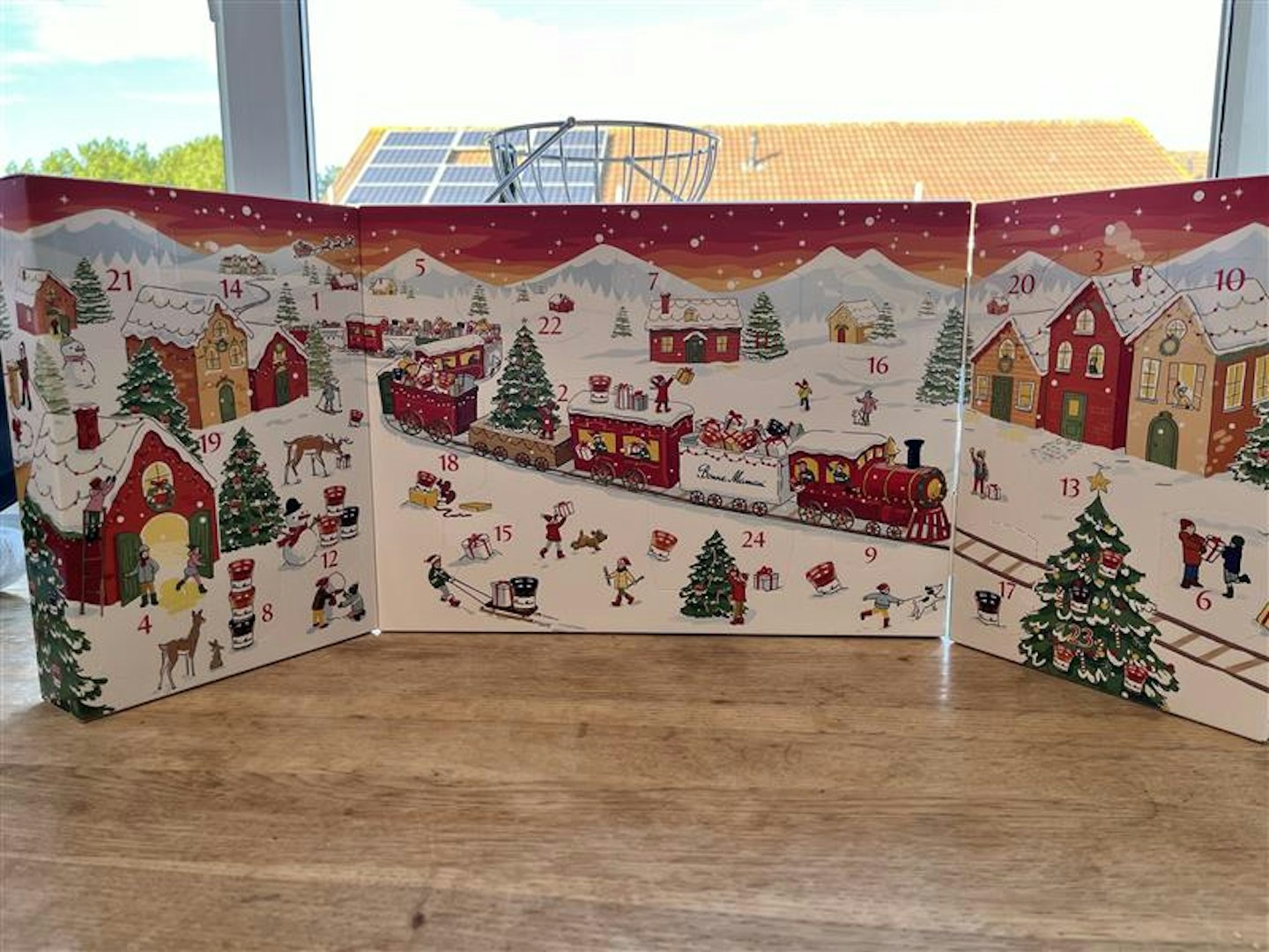 Bonne Maman Advent calendar inside 