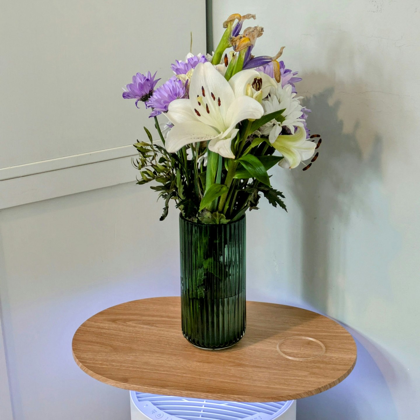 Switchbot Air Purifier table with flowers