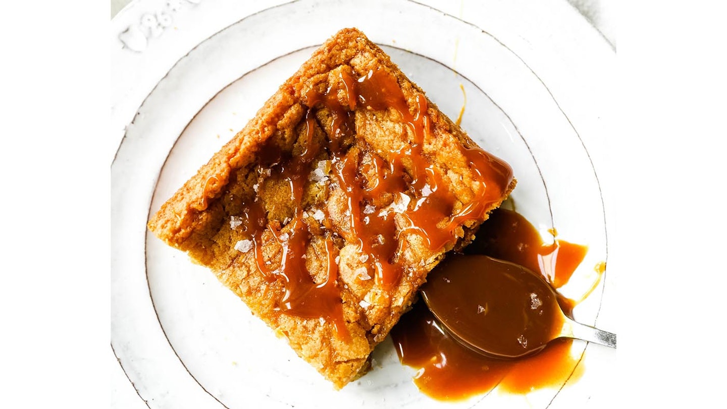 Caramel blondies