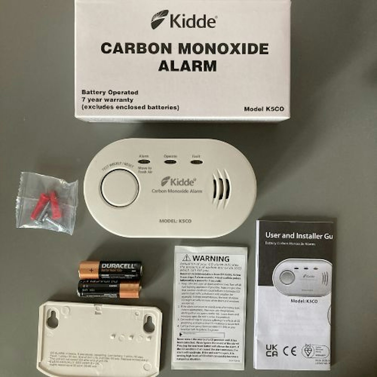 Kidde 5CO Battery Powered Carbon Monoxide Alarm contents