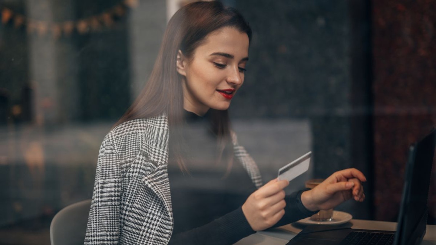 The Best Of The Selfridges Sale UK 2025 Big Savings On Luxury Brands