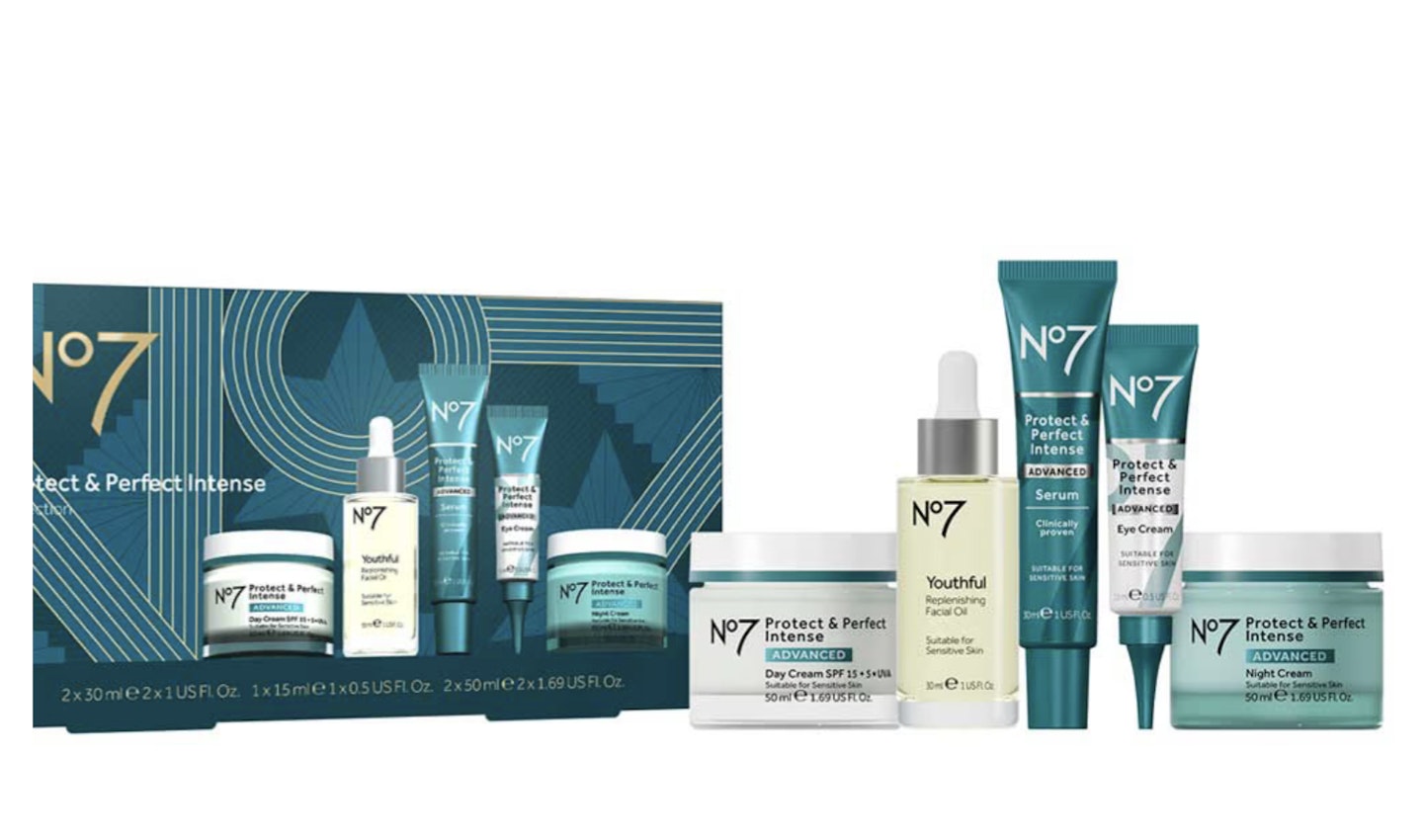 Image of the No7 Protect & Perfect Collection 5 Piece Gift Set