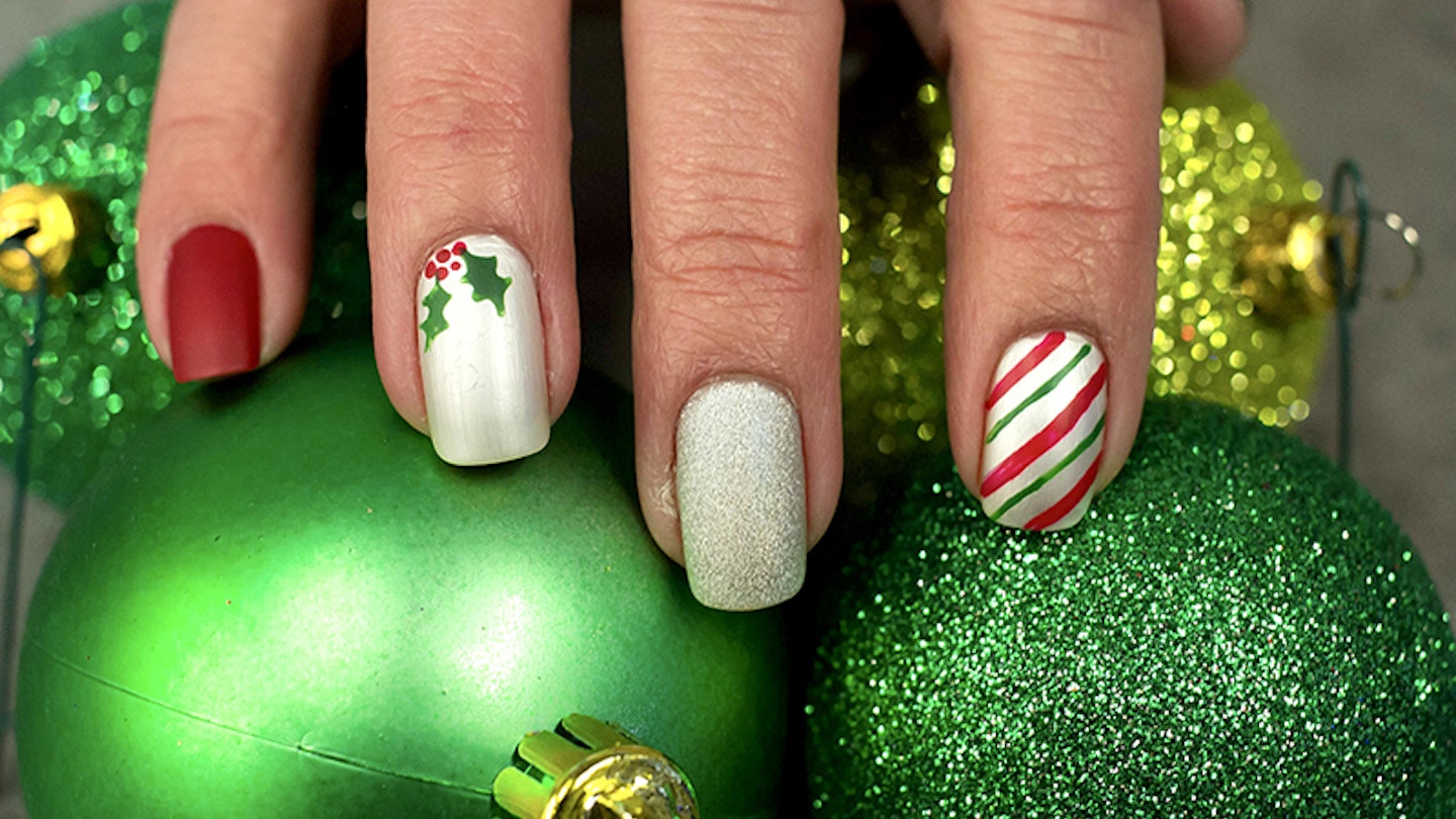 Christmas Nails Designs 2025 Images