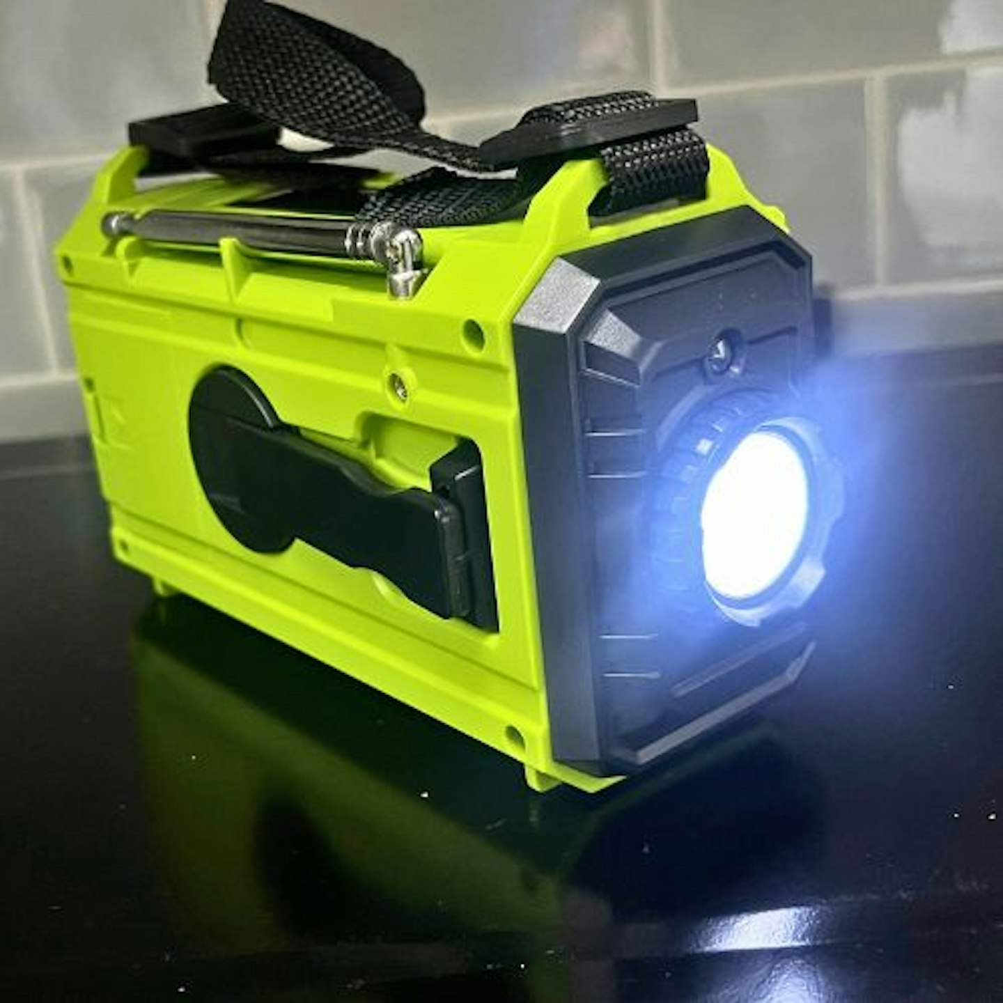 Portable DAB/FM Radio with Rechargeable Battery with Torch On