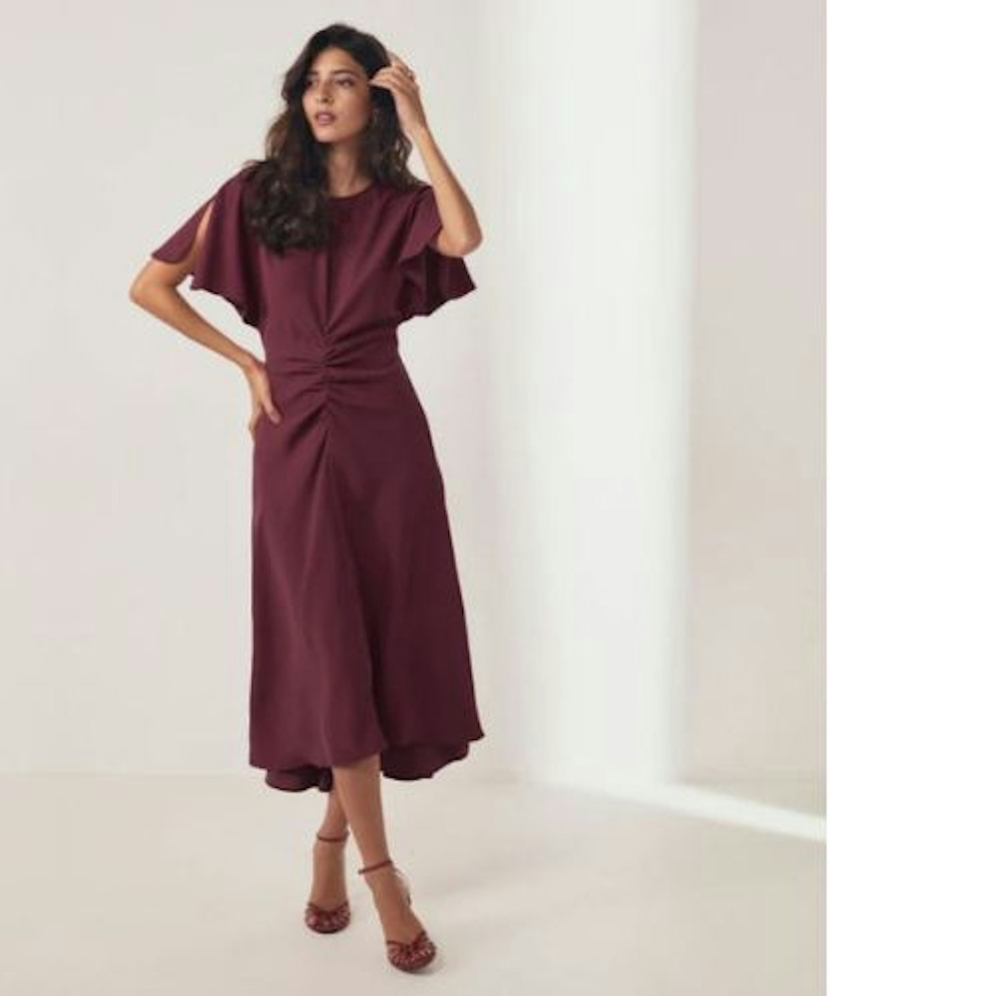 Burgundy Short Sleeve Ruched Midi Dress