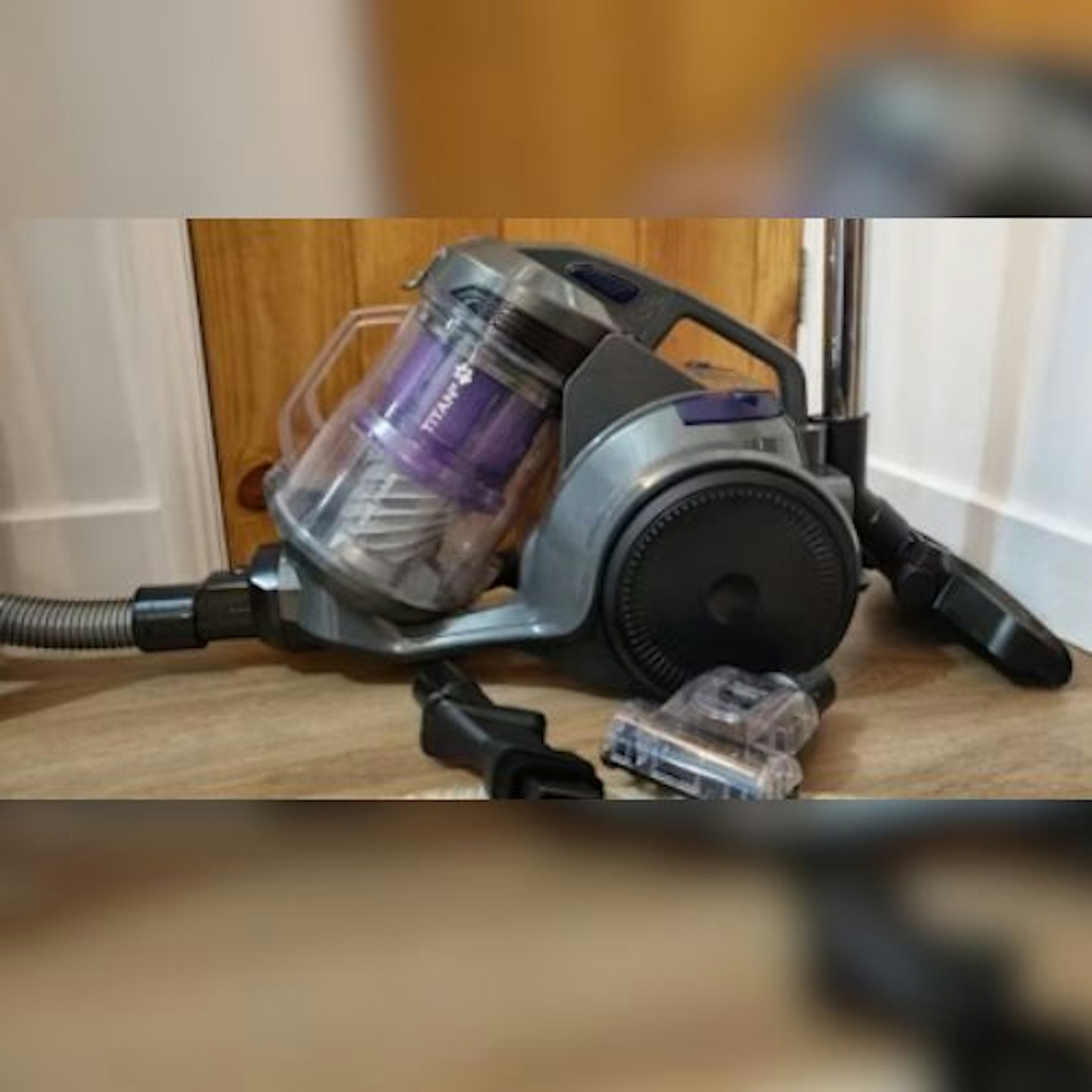 Tried & Tested for Yours.co.uk: Russell Hobbs Titan RHCV4601 Cylinder Bagless Vacuum Cleaner