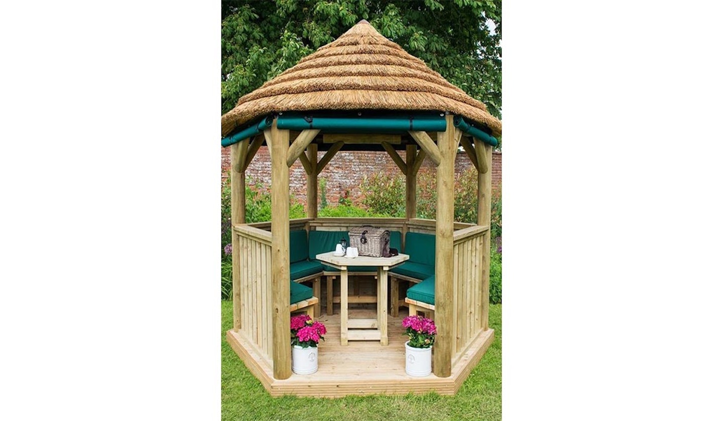 Gazebo with blinds