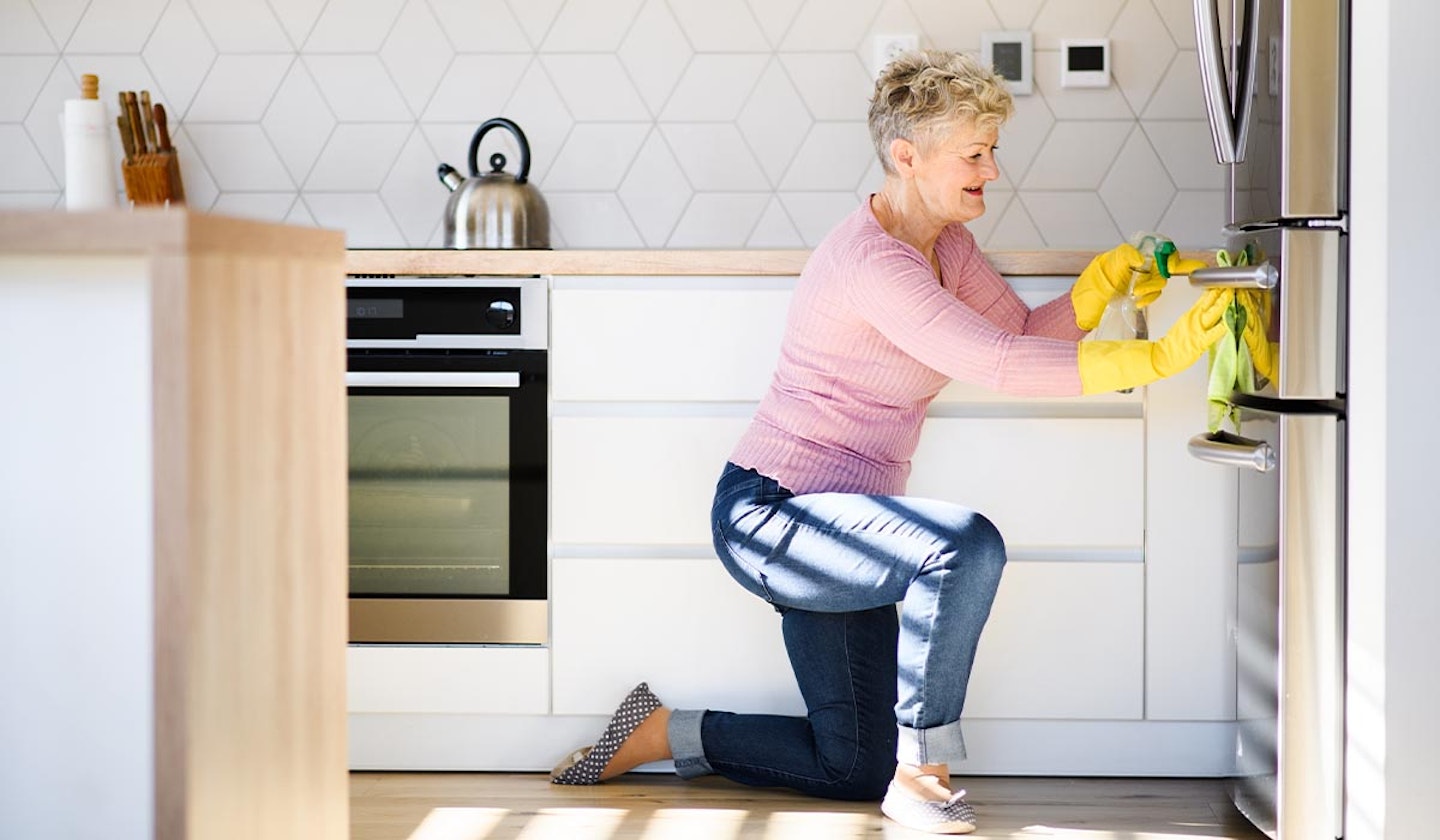 cleaning outside of a fridge