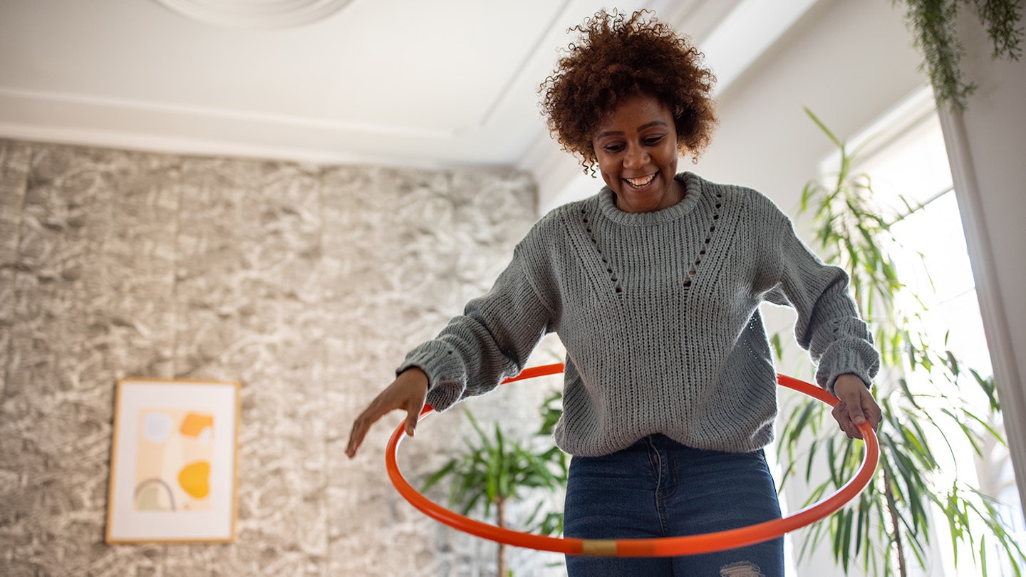 12 hula hoop benefits