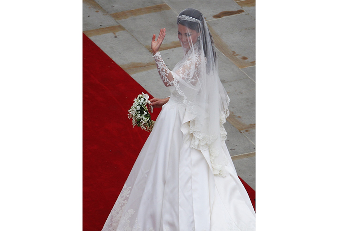 Kate middleton wedding dress with veil lace