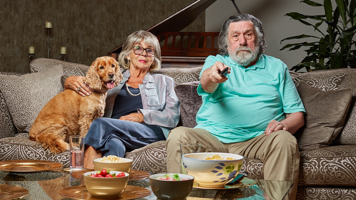 Celebrity Gogglebox Cast 2025