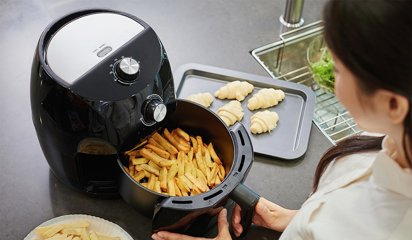 Best air fryers for a family of 4 to make dinner time healthier