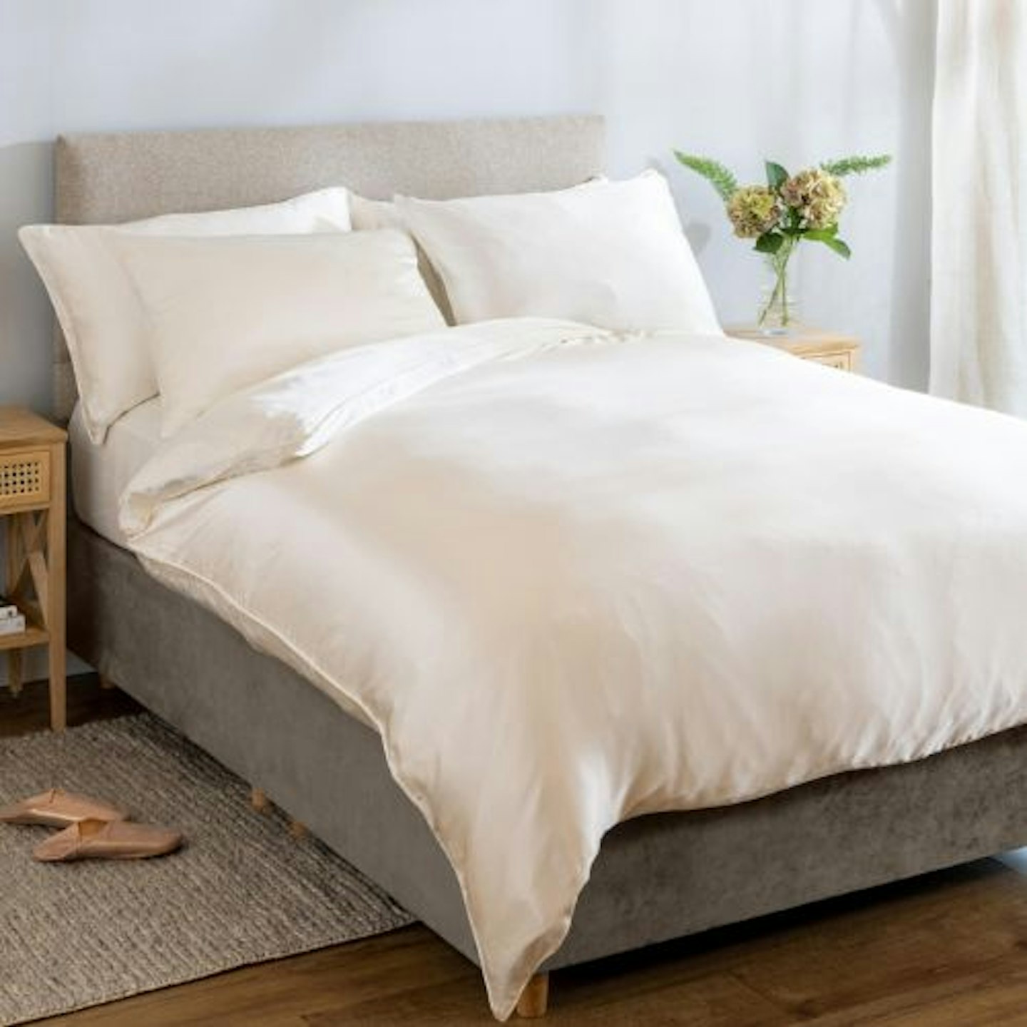 Ivory Pure Mulberry Silk Double Duvet