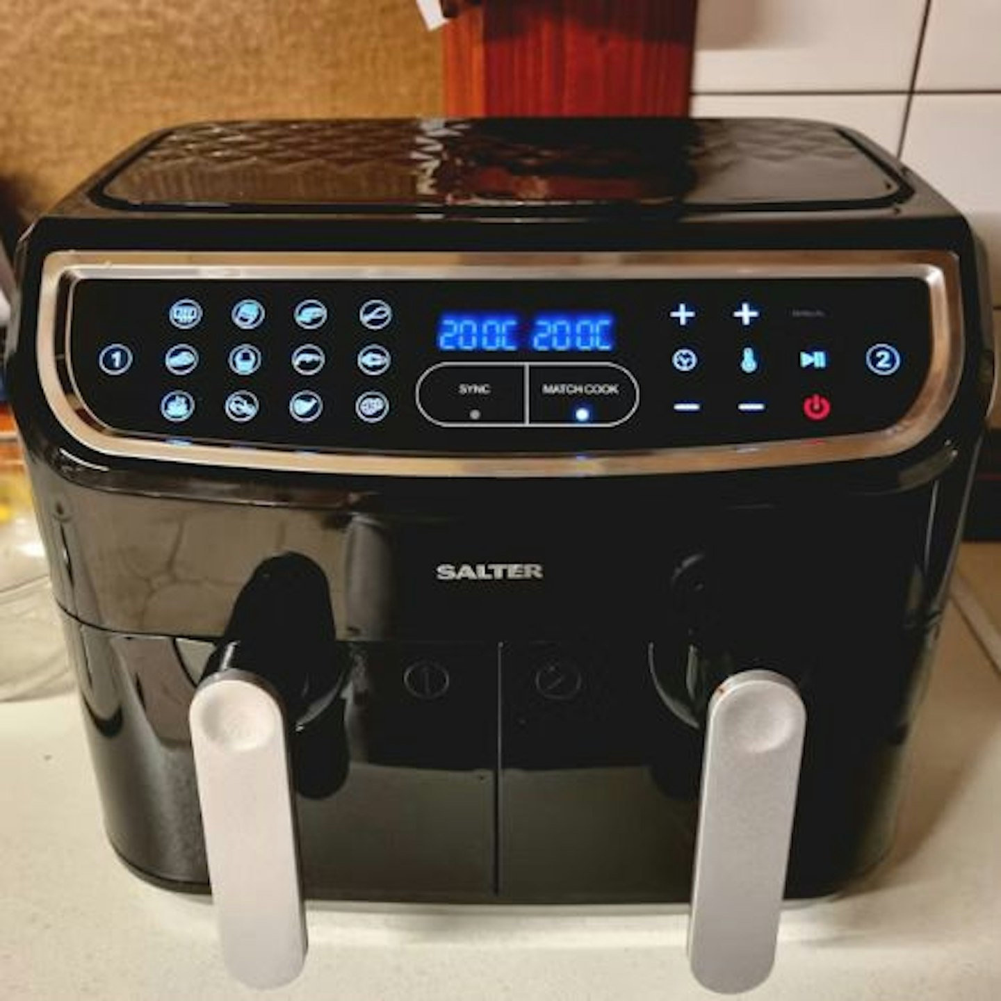 photo of the Salter Dual Cook Pro Air Fryer