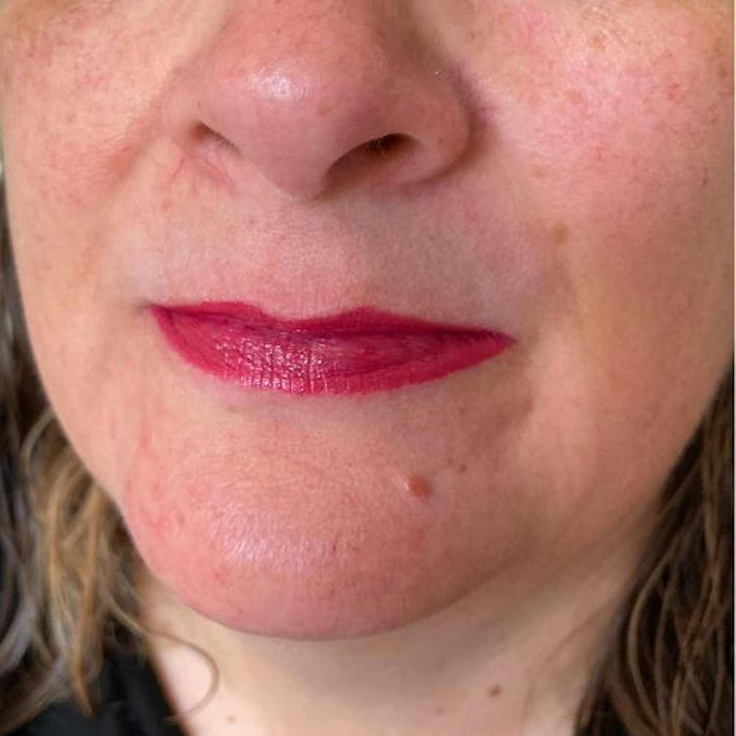 Our tester trying the Maybelline SuperStay 24hr Dual Lipstick