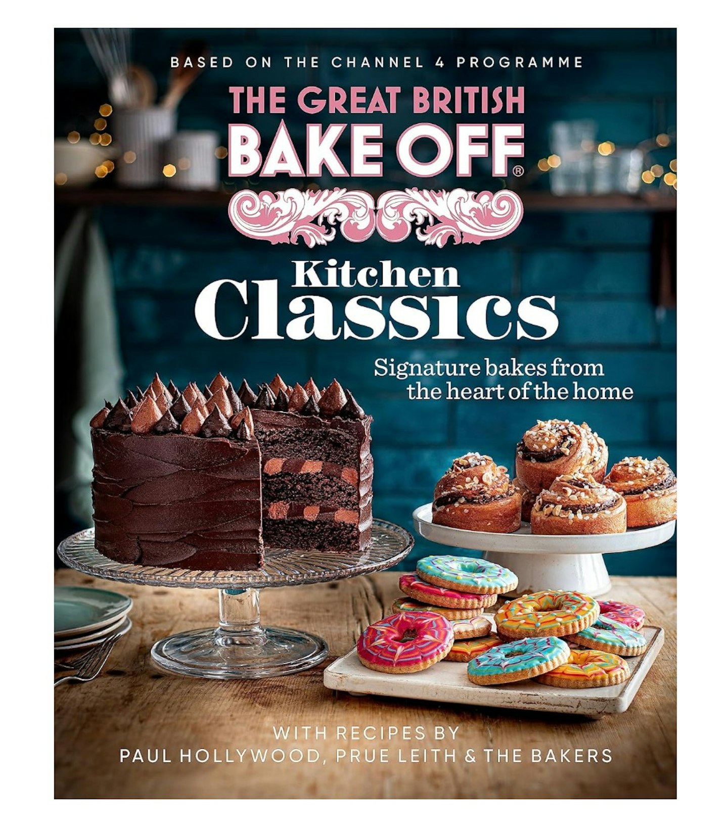  The Great British Bake Off: Kitchen Classics: The official 2023 Great British Bake Off book