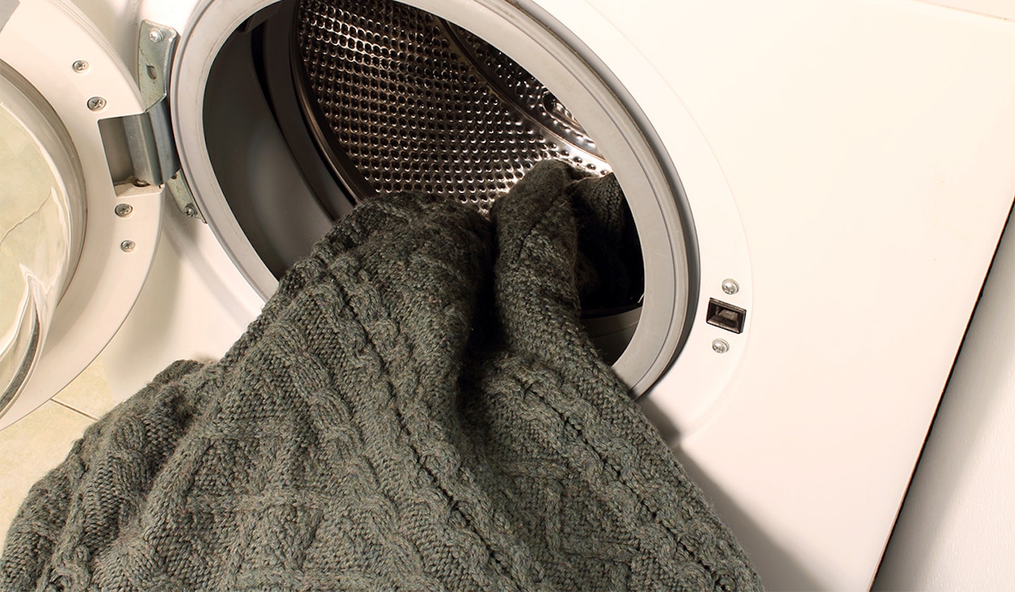 Washing wool in washing machine