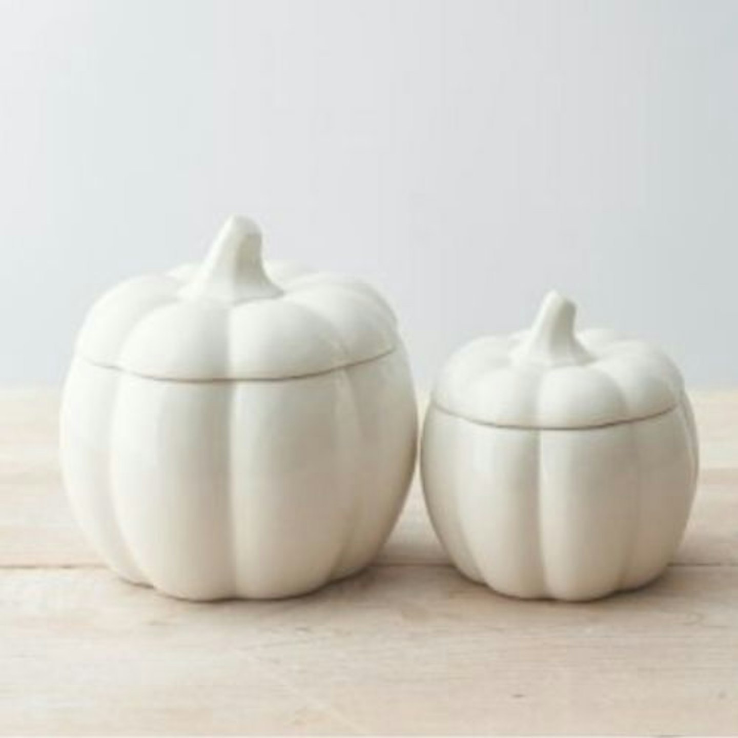 Autumn decorations: Set Of 2 White Ceramic Pumpkin Shaped Jar Pods
