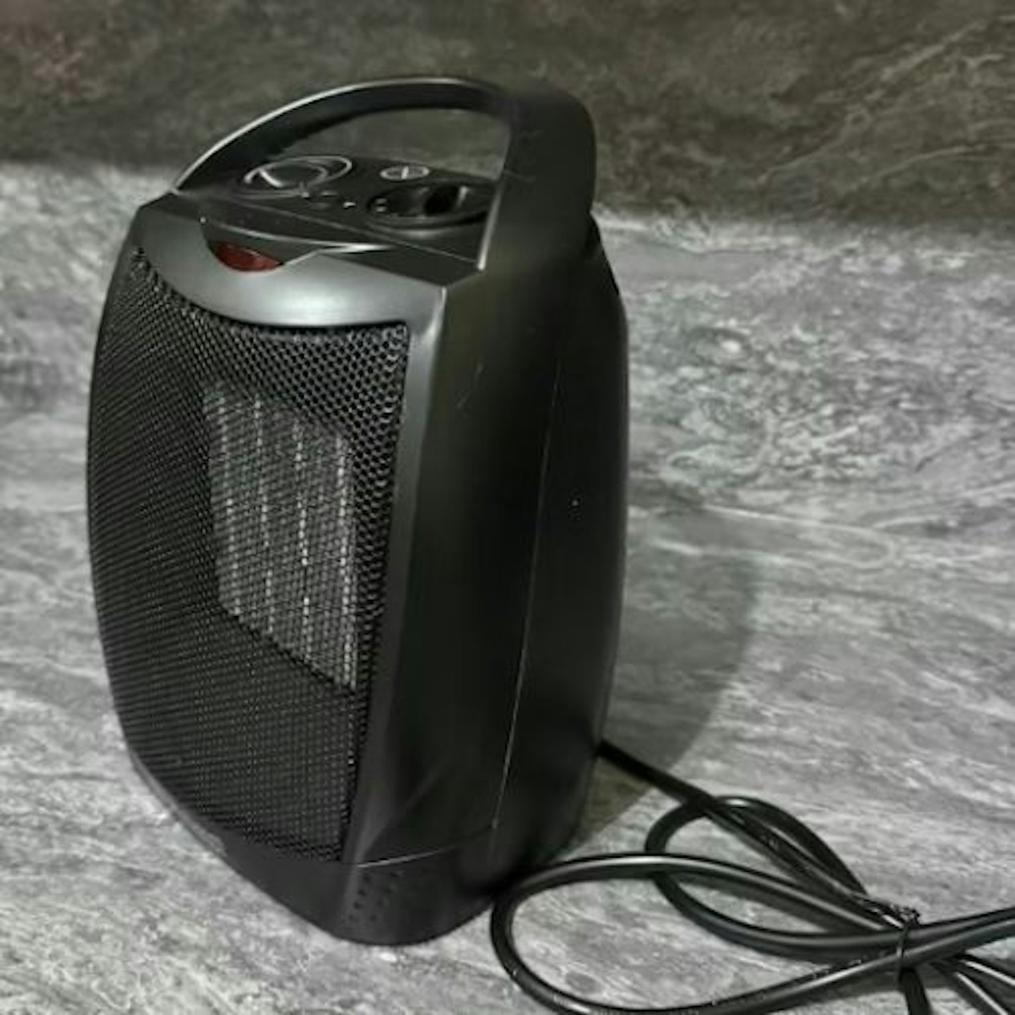 Russell Hobbs 1500W Portable Ceramic Heater side view