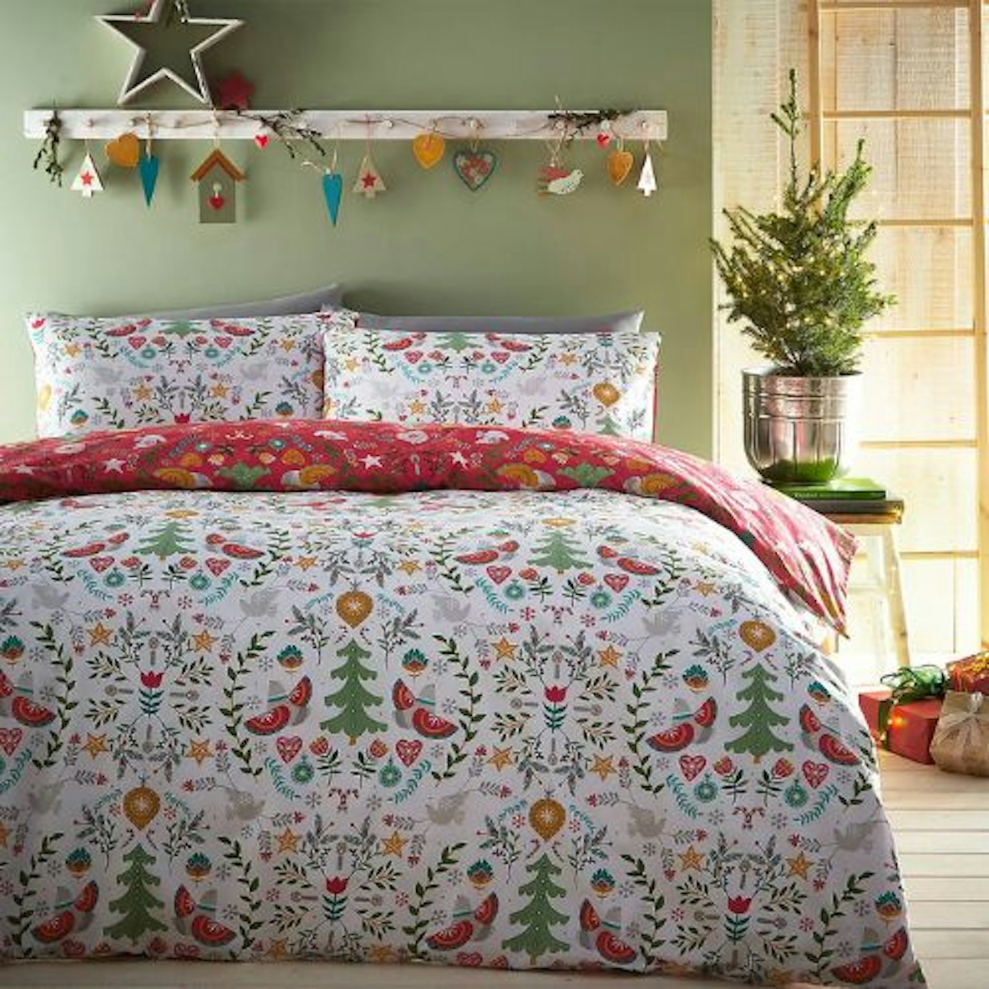 furn. Scandi Festive Duvet Cover and Pillowcase Set