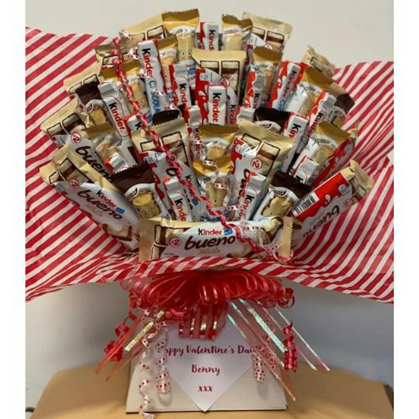 Large Kinder Bueno Chocolate Bouquet