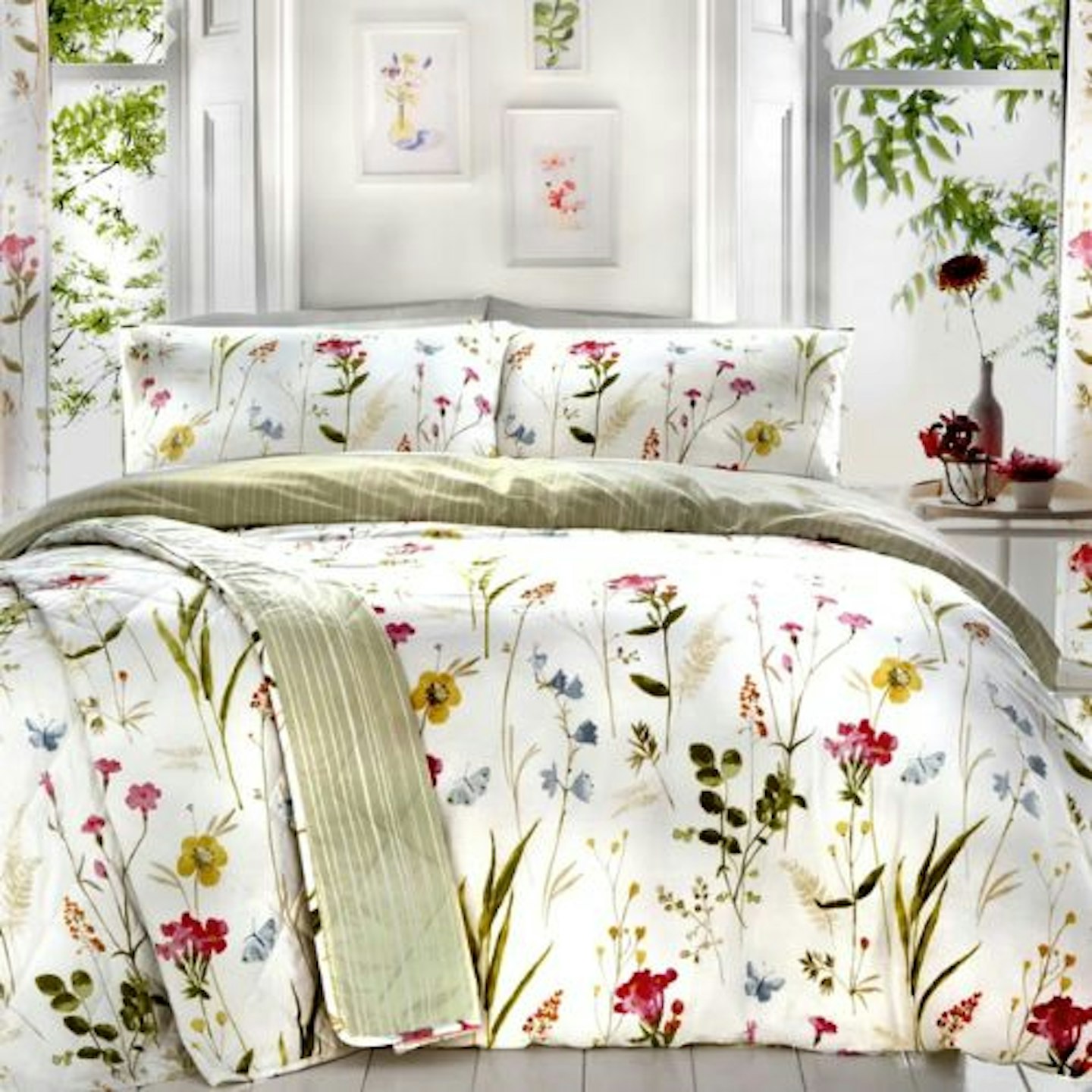 Mae Polyester Duvet Cover Set Set