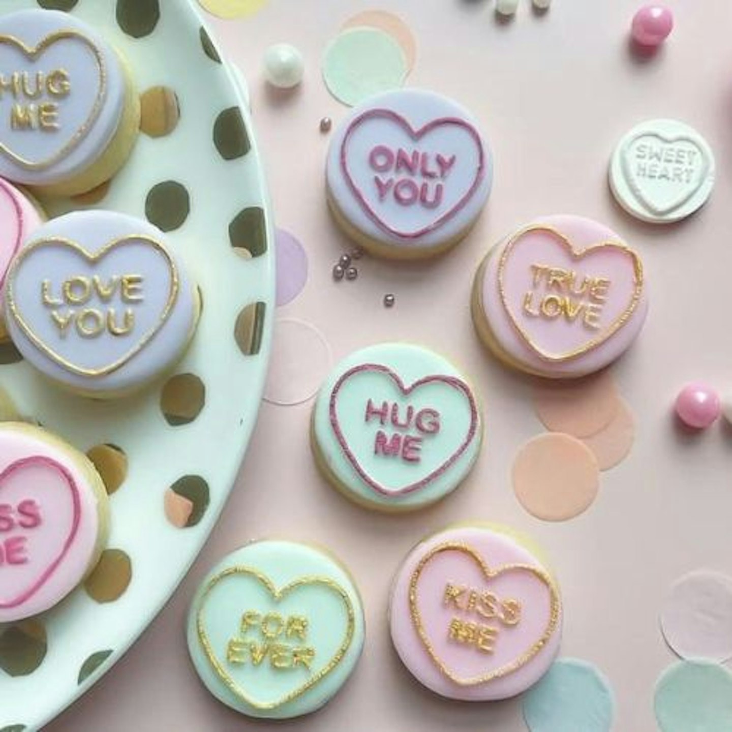 Valentine's Reverse Embosser - Mini Candy Heart