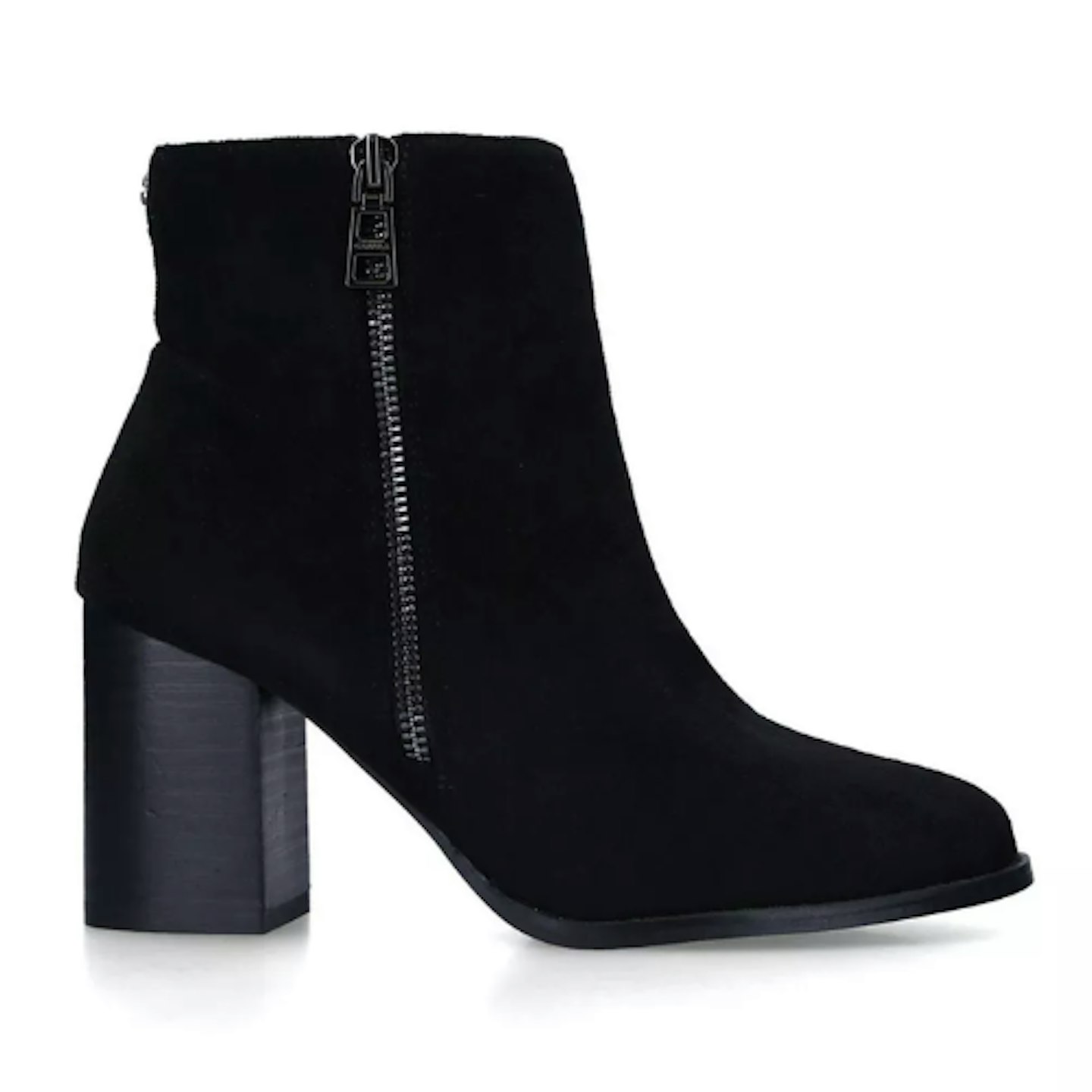 heeled boot