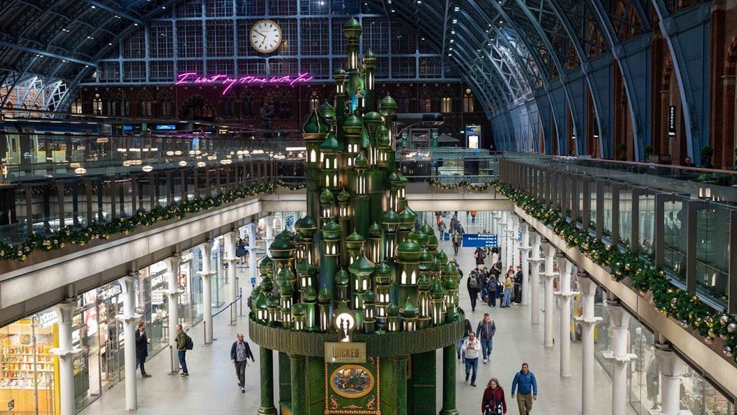 The Wicked themed Christmas tree in St Pancras International station