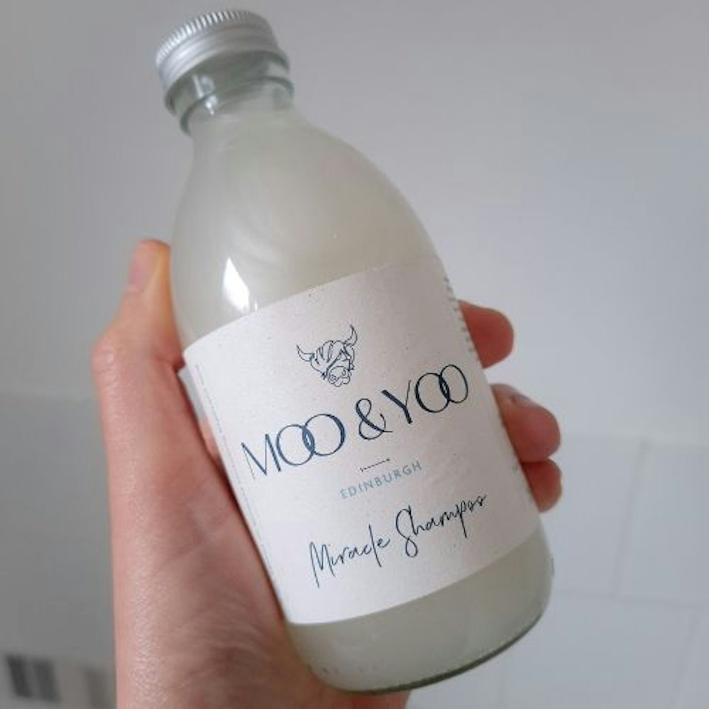 Moo & Yoo Miracle Shampoo with Aluminium Lid