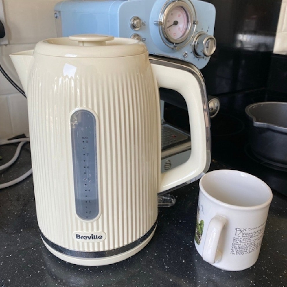 The best kettles for hard water areas 2024