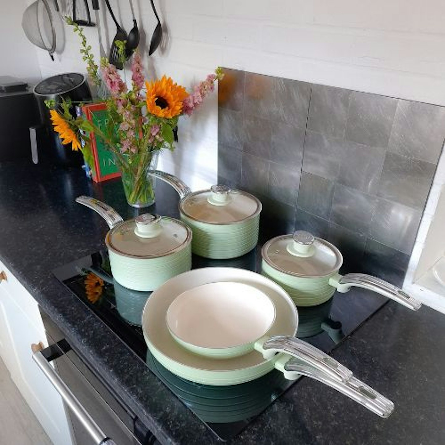 Swan Retro 5 Piece Pan Set