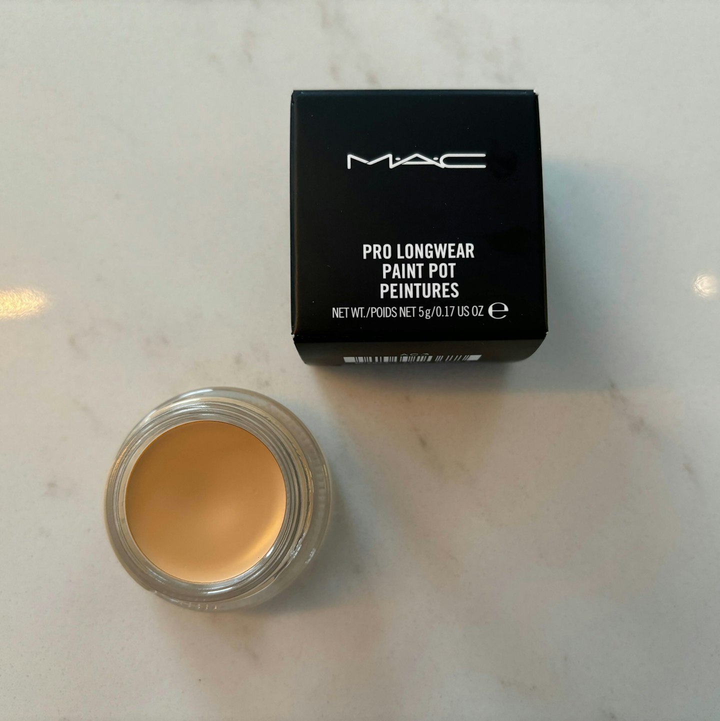 Mac Pro Longwear Paint Pot (Soft Ochre)