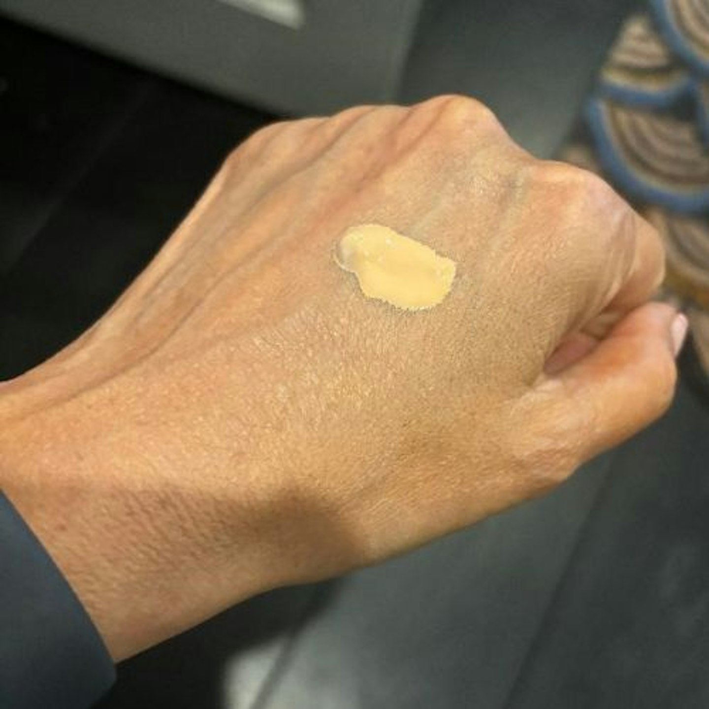 Makeup-Revolution-IRL-Filter-Longwear-Foundation-tested