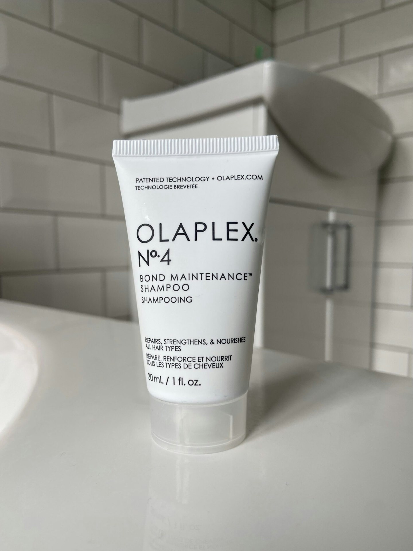 Olaplex No. 4 Bond Maintenance Shampoo