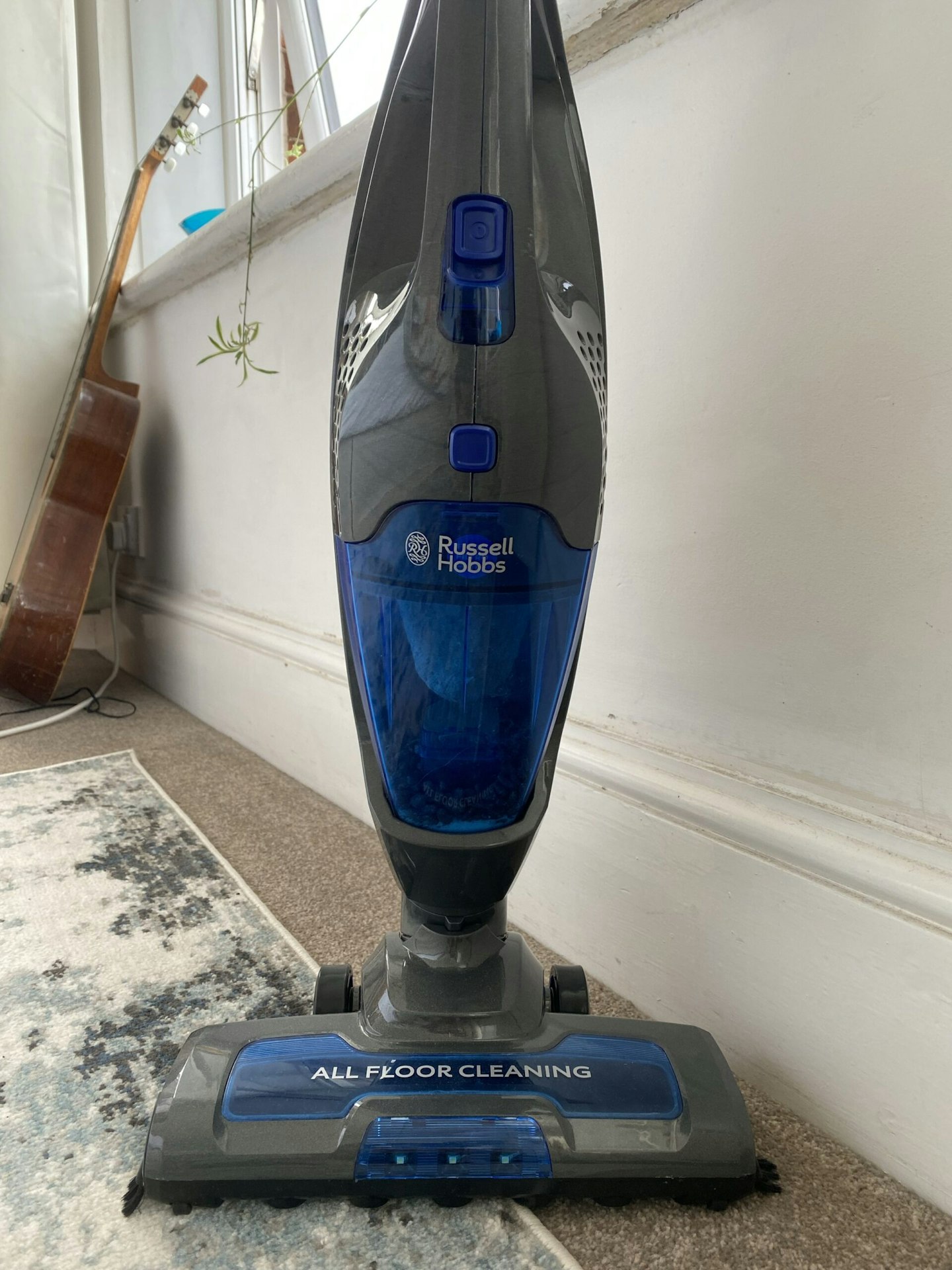 13 best cordless vacuums for hard floors UK 2024
