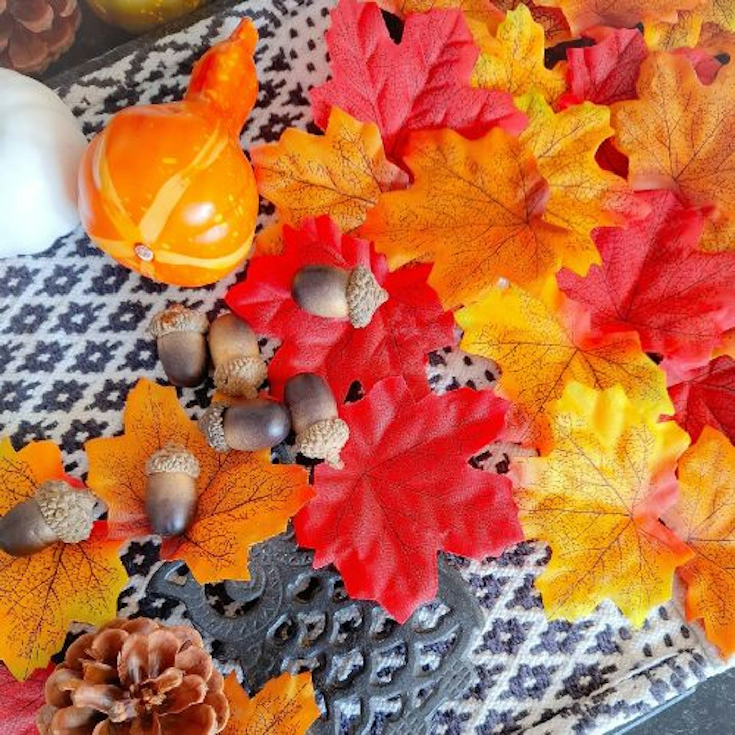 YANGTE 86Pcs Autumn Decorations