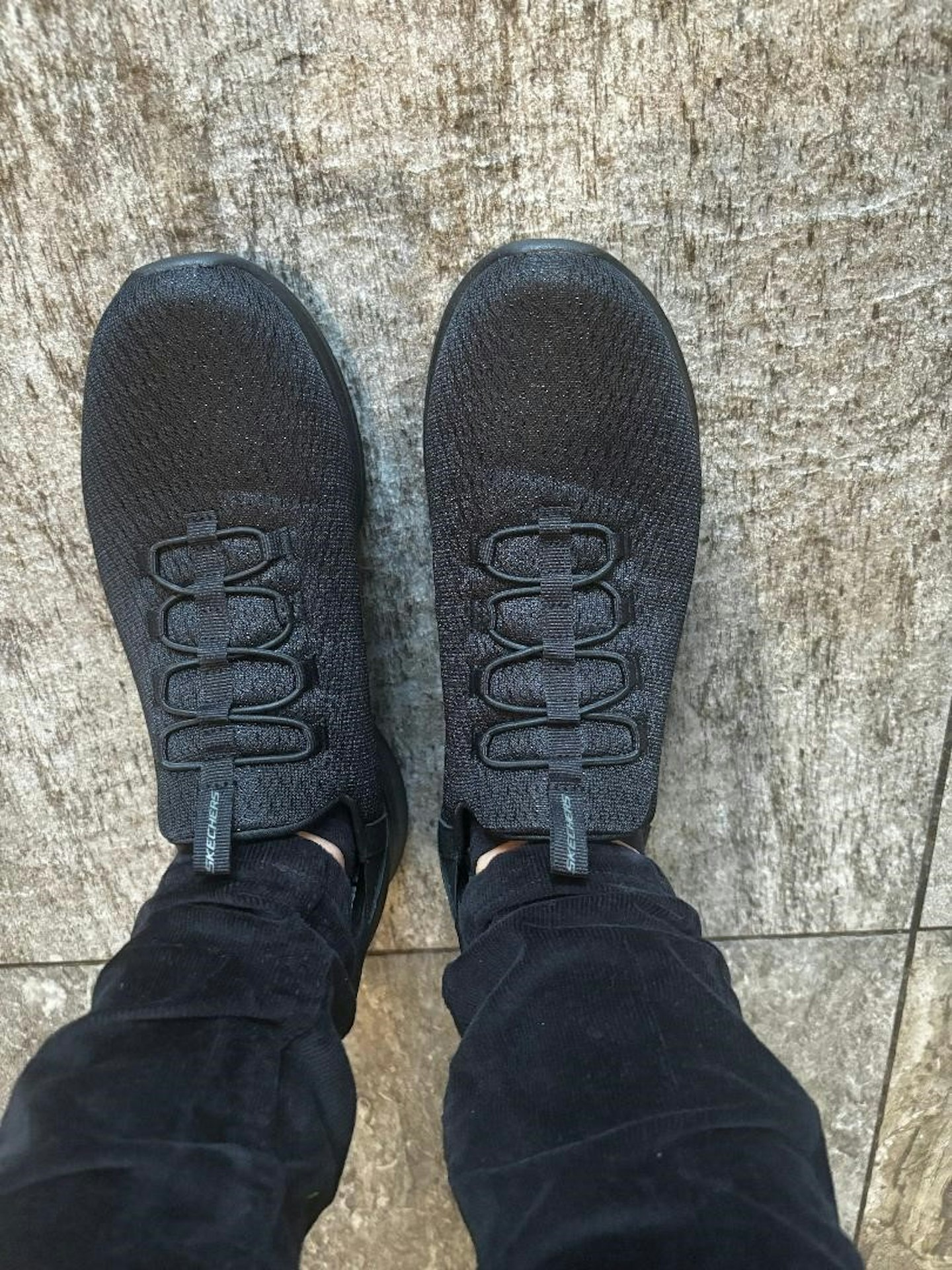 Black Skechers Swift Fit Trainers