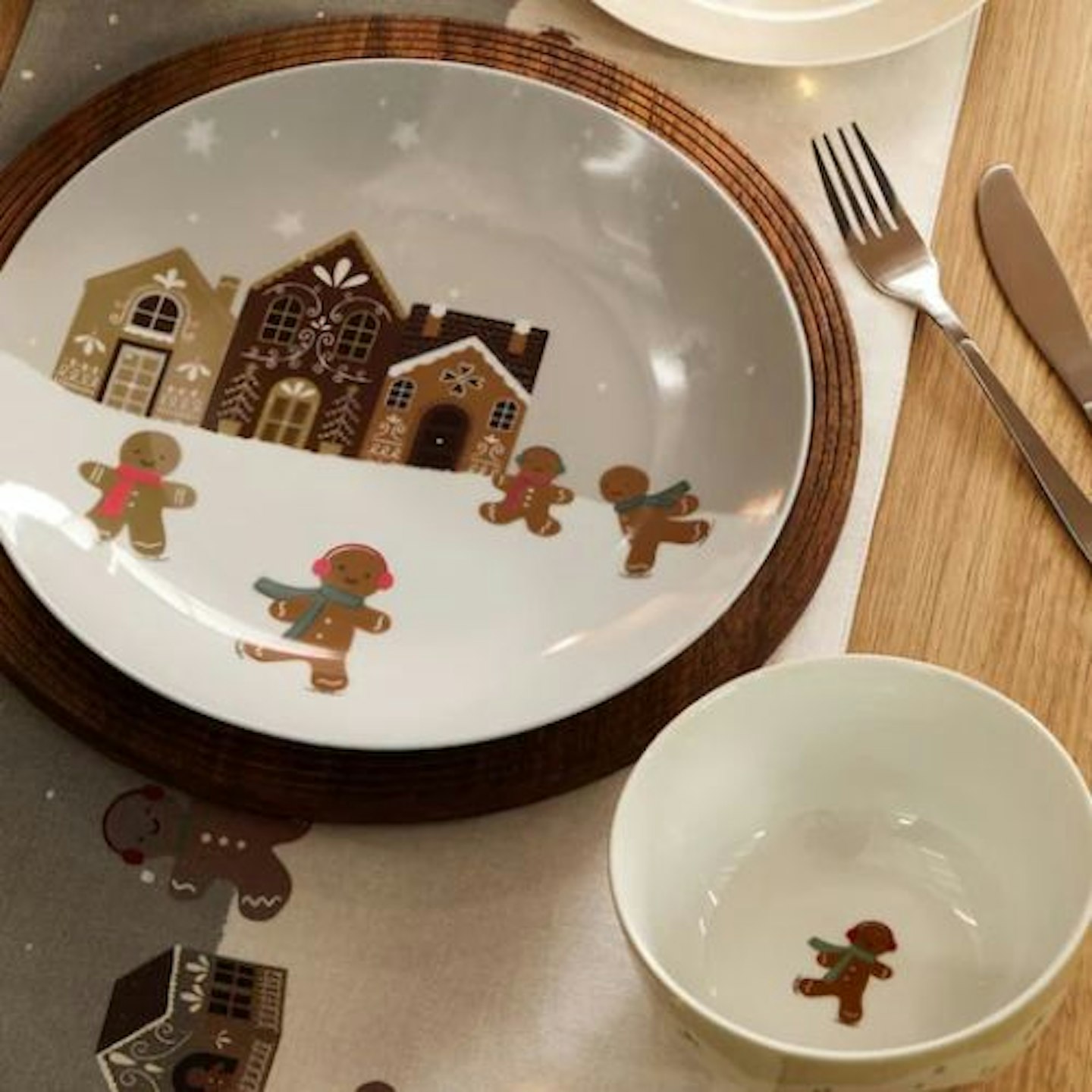 Next 12 Piece Natural Gingerbread Dinner Set