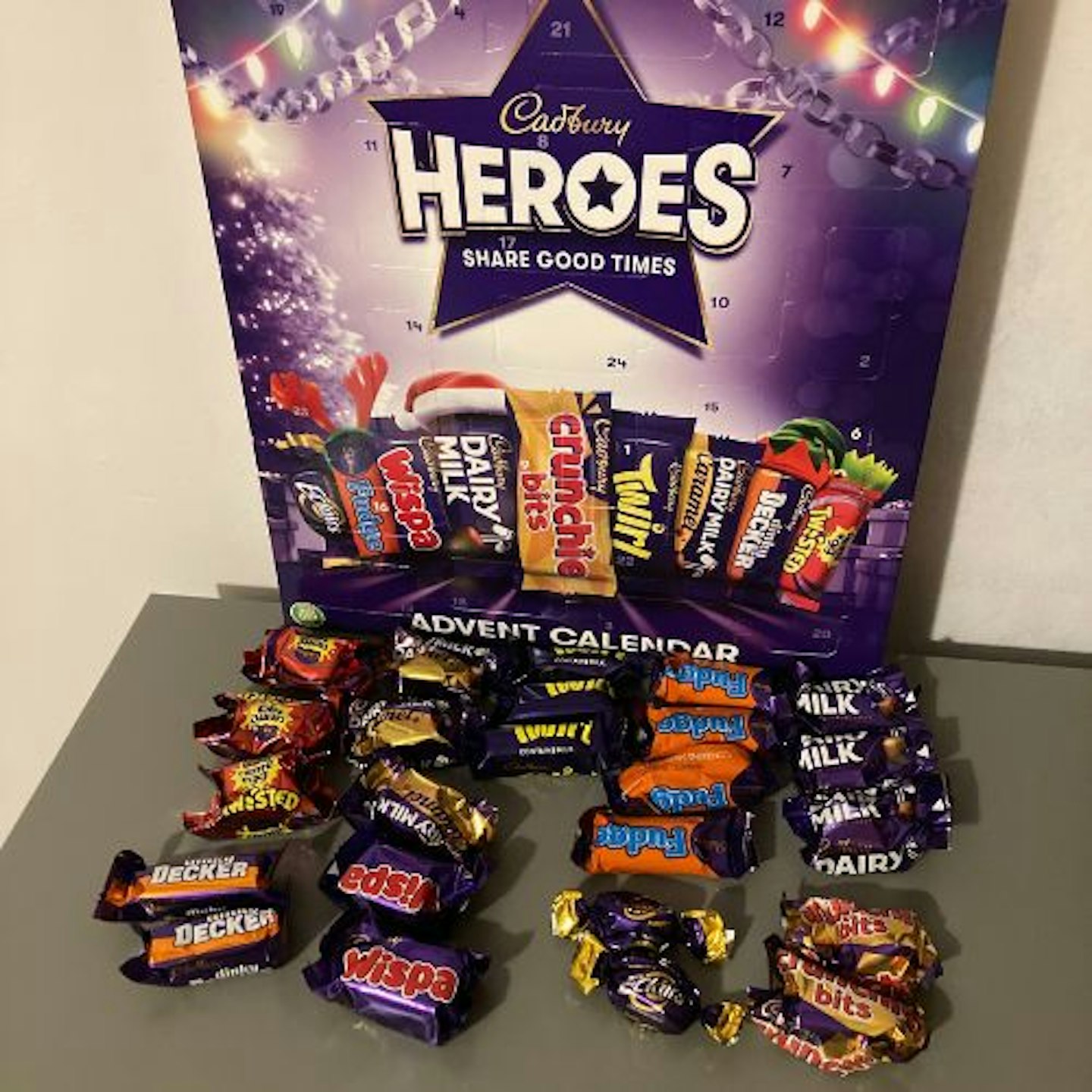 Cadbury Heroes Chocolate Advent Calendar contents